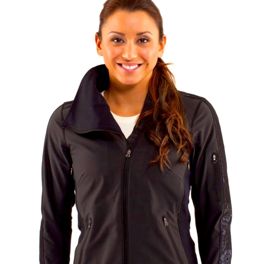Lululemon EUC Black Draft Dodger Jacket Size 12